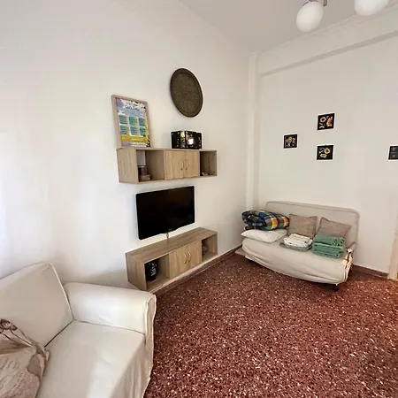 Cozy Flat Loutra Aidipsou Apartamento *