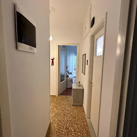 Cozy Flat Loutra Aidipsou Apartamento *